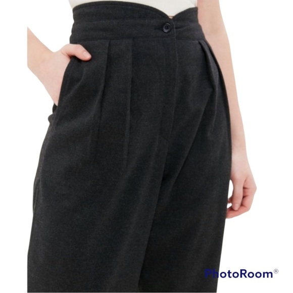 URBAN Outfitters Pleated Front High Wasted Charcoal Grey Trouser Pants Womens 4 - Picture 5 of 13
